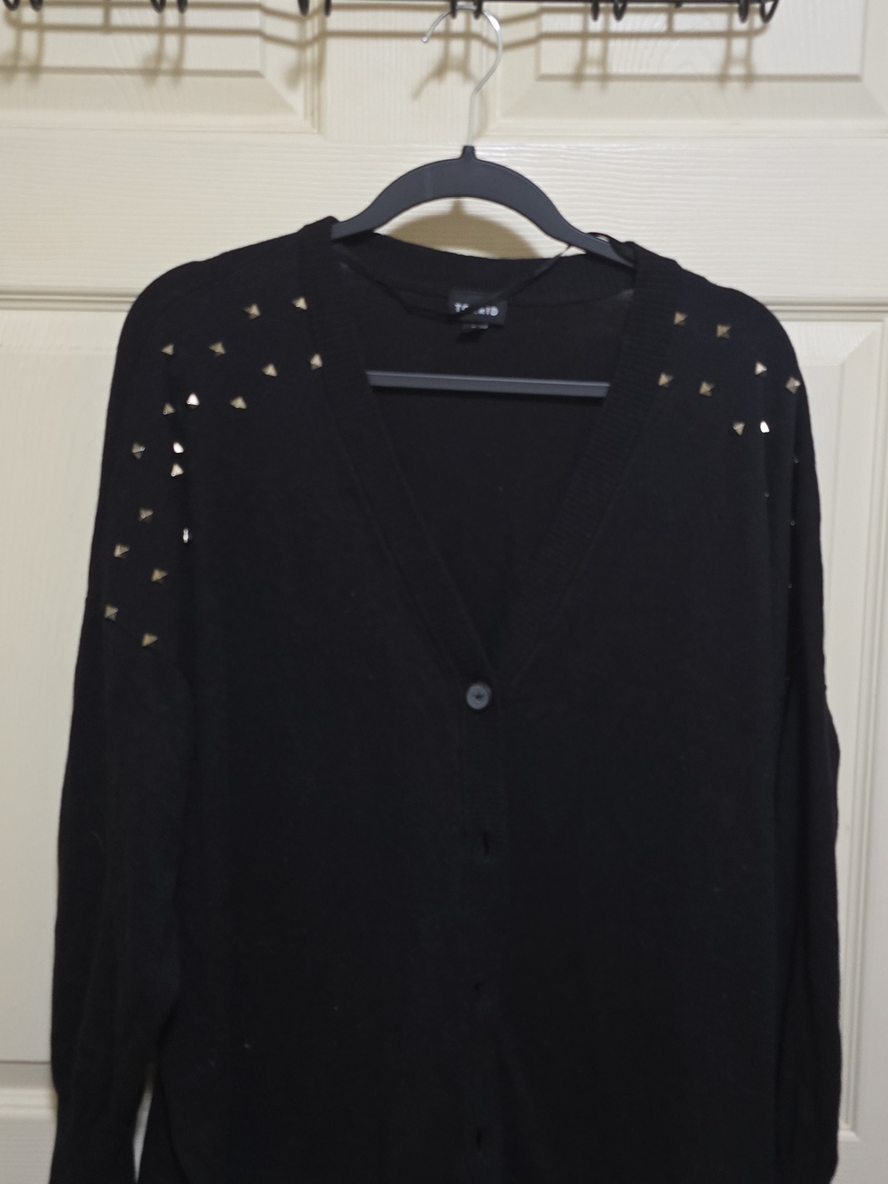 torrid Black V-Neck Cardigan with Gold Stud Accents Size 2